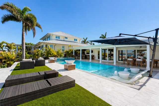 631 HARBOR ISLAND, Clearwater Beach, FL 33767
