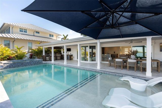 631 HARBOR ISLAND, Clearwater Beach, FL 33767