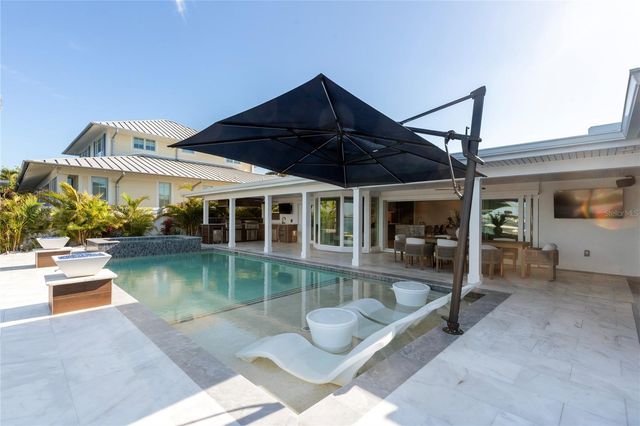 631 HARBOR ISLAND, Clearwater Beach, FL 33767