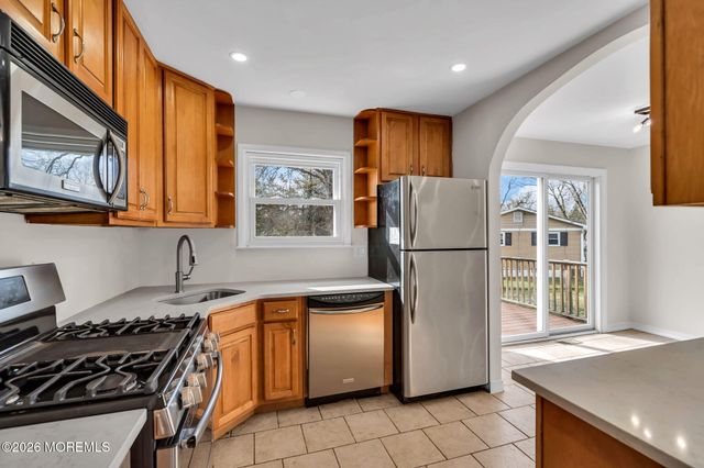 7 Spruce Terrace, Jackson, NJ 08527