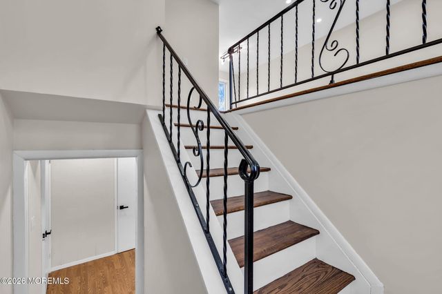 7 Spruce Terrace, Jackson, NJ 08527