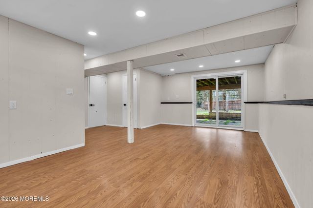 7 Spruce Terrace, Jackson, NJ 08527