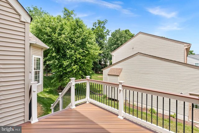 803 KENNETH PL SE, Leesburg, VA 20175