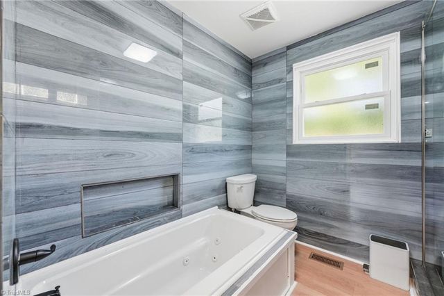 2016 Haw River Hopedale Road, Burlington, NC 27217