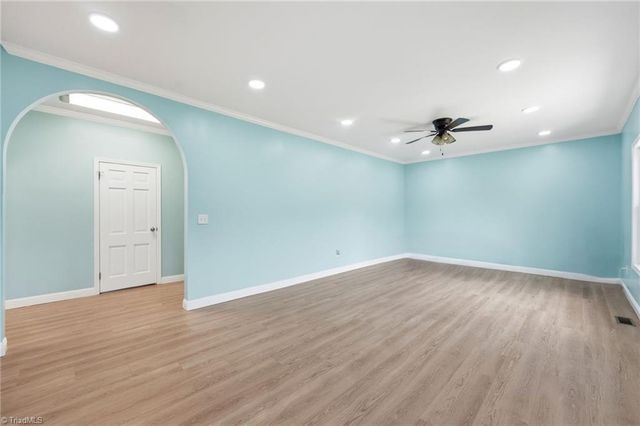 2016 Haw River Hopedale Road, Burlington, NC 27217