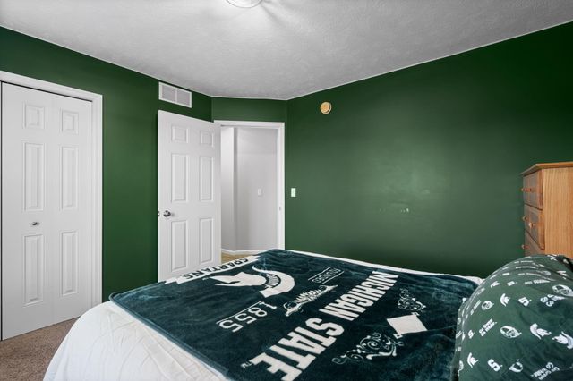 3653 Sun Ridge Drive, Jamestown Twp, MI 49426