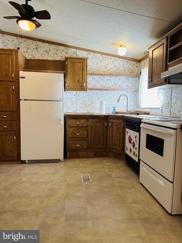 16935 ALCOTT RD, Hagerstown, MD 21740