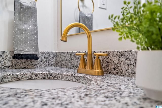 800 NELSON ROAD, Oxford, AL 36203