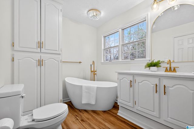 800 NELSON ROAD, Oxford, AL 36203