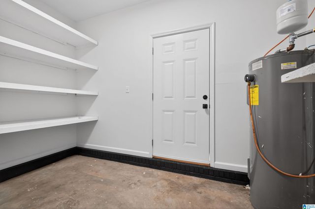 800 NELSON ROAD, Oxford, AL 36203