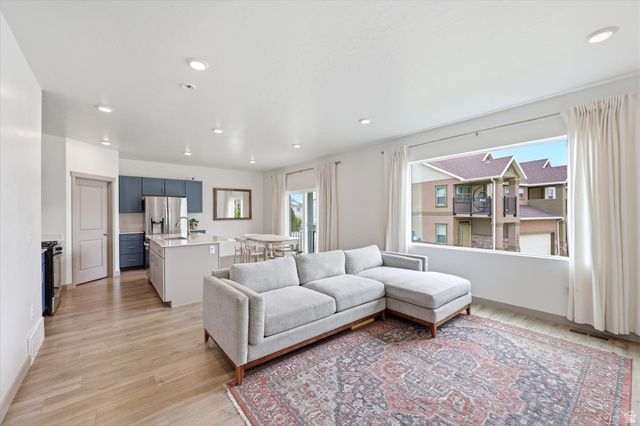 3959 W ROCK ISLAND AVE, Lehi, UT 84043