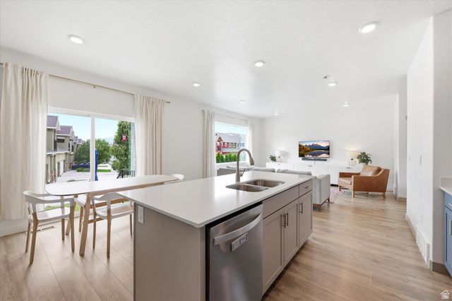 3959 W ROCK ISLAND AVE, Lehi, UT 84043
