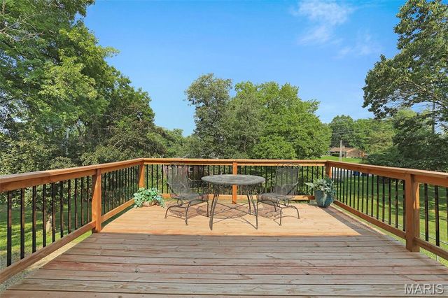 215 Ranchmoor Trail, Ellisville, MO 63011