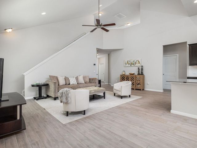 2328 Singletree BND, Georgetown, TX 78628