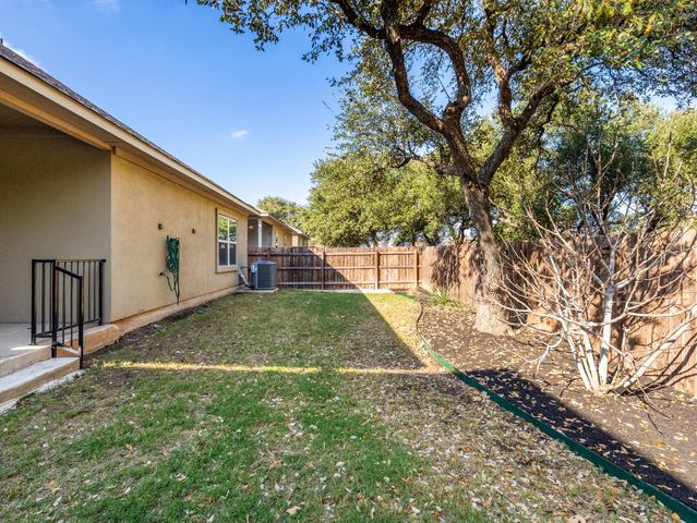 2328 Singletree BND, Georgetown, TX 78628