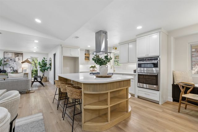12124 Dixfield Drive, Dallas, TX 75218