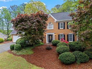 5663 Brookstone NW Drive, Acworth, GA 30101