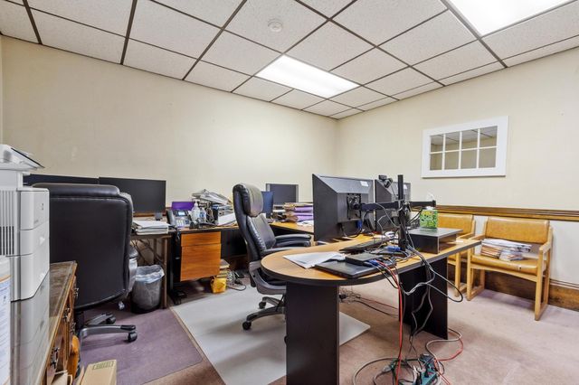 77 Merriam Ave, Leominster, MA 01453