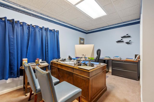 77 Merriam Ave, Leominster, MA 01453