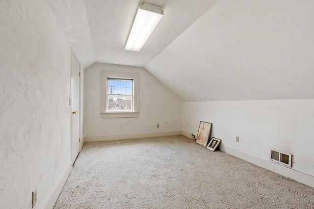 77 Merriam Ave, Leominster, MA 01453