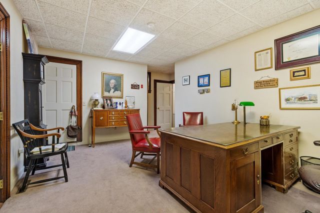 77 Merriam Ave, Leominster, MA 01453