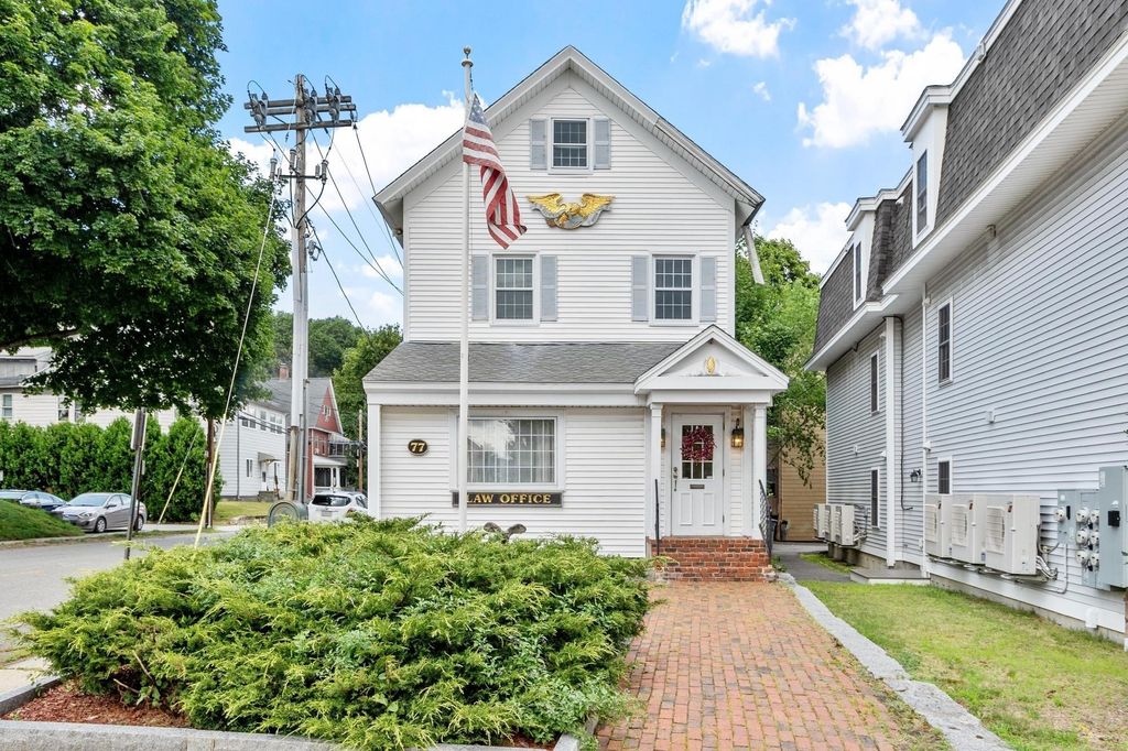 77 Merriam Ave, Leominster, MA 01453