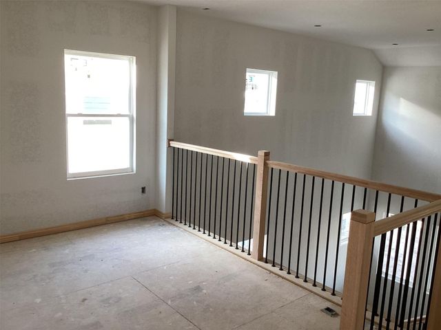 141 Clover BND, Liberty Hill, TX 78642