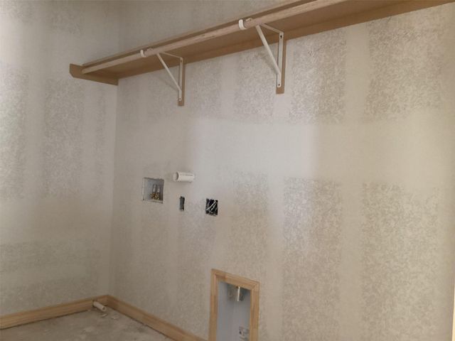 141 Clover BND, Liberty Hill, TX 78642