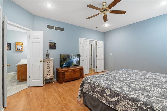 1112 Camelot Drive, Raymore, MO 64083