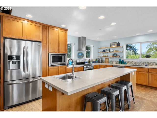 2706 Sw 6TH Ave, Camas, WA 98607