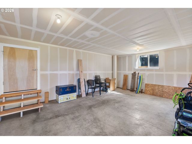 2706 Sw 6TH Ave, Camas, WA 98607