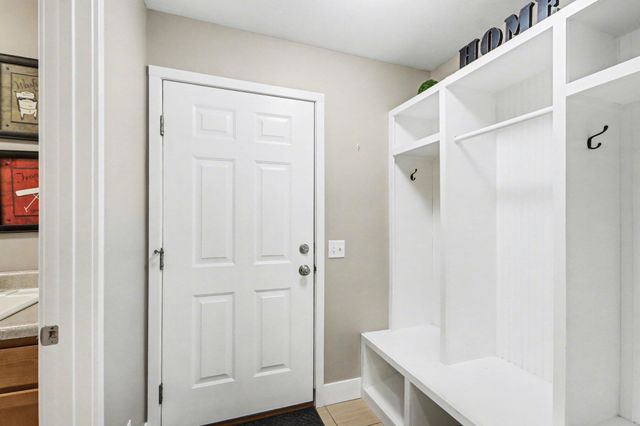 1070 Hawkins Court, Kalamazoo, MI 49009