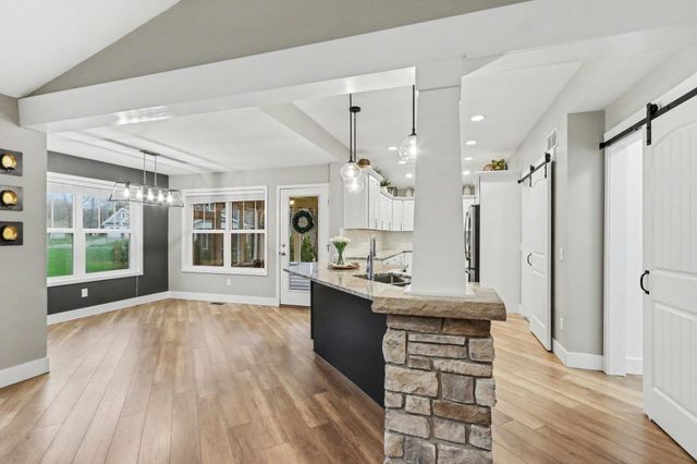 1070 Hawkins Court, Kalamazoo, MI 49009