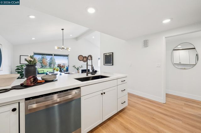 2563 Marsh Dr, San Ramon, CA 94583