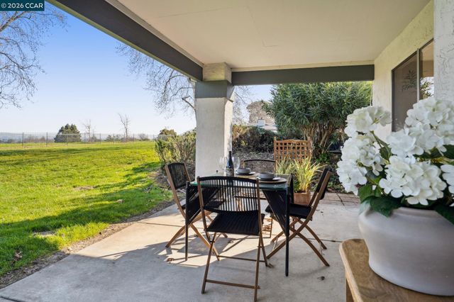 2563 Marsh Dr, San Ramon, CA 94583