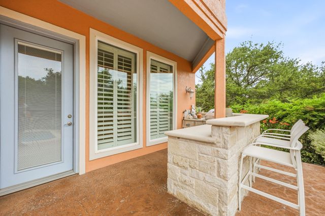 2002 W Emerald Bend Court, Granbury, TX 76049