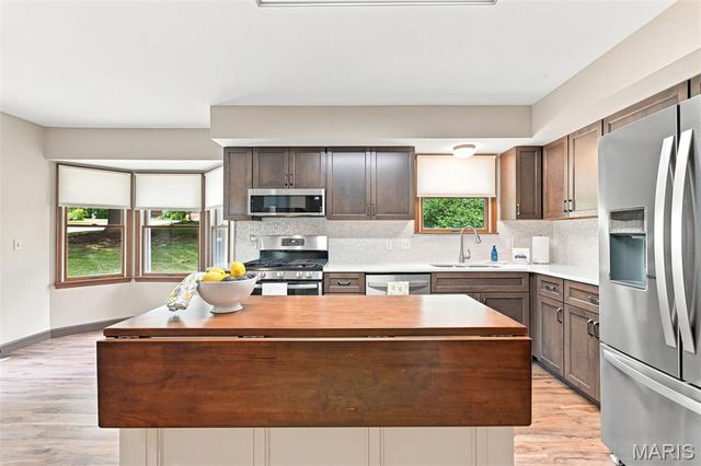3065 Winding River Drive, St Charles, MO 63303