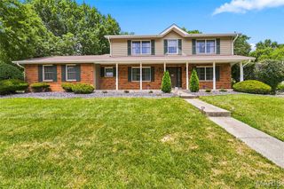 3065 Winding River Drive, St Charles, MO 63303