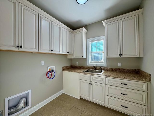 3524 Chagford Drive, Fayetteville, NC 28306