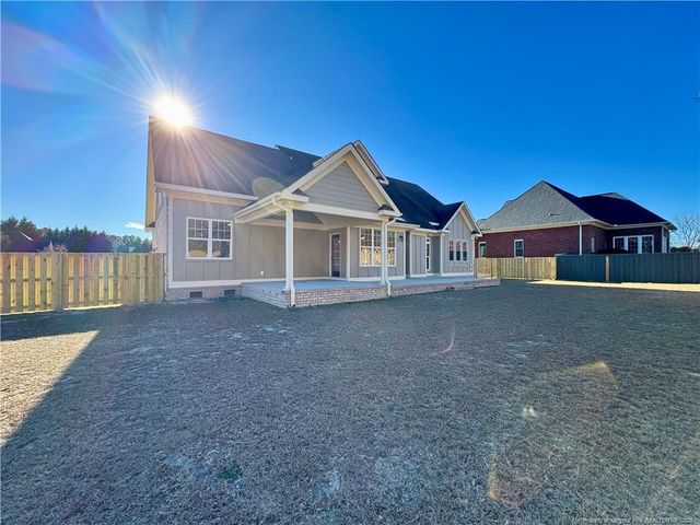 3524 Chagford Drive, Fayetteville, NC 28306