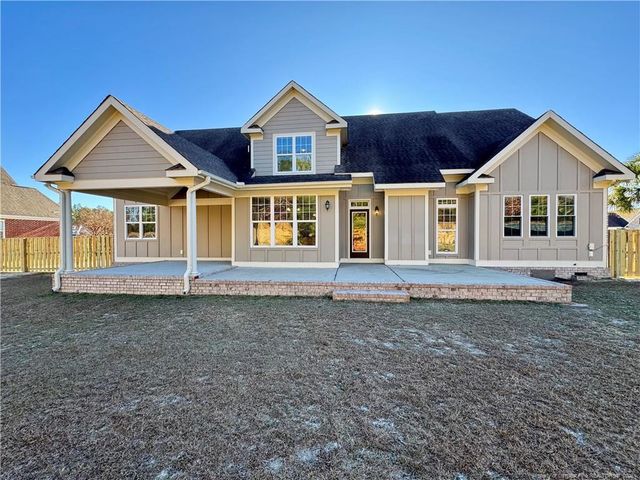 3524 Chagford Drive, Fayetteville, NC 28306