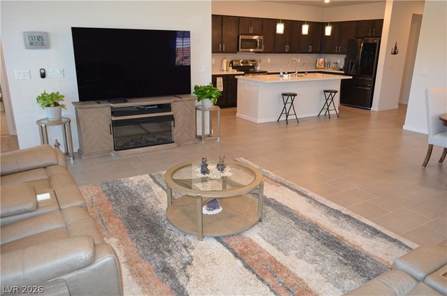 5528 Eleganza Avenue, Pahrump, NV 89061