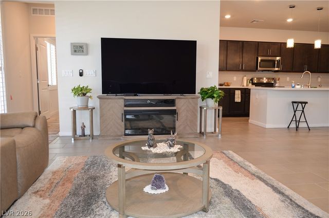 5528 Eleganza Avenue, Pahrump, NV 89061