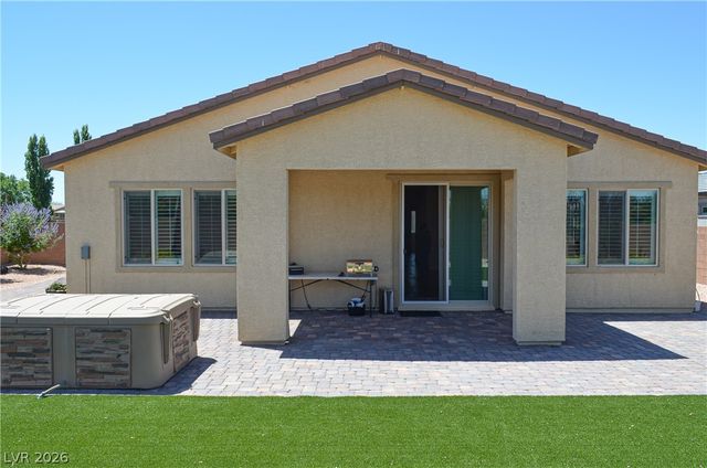 5528 Eleganza Avenue, Pahrump, NV 89061