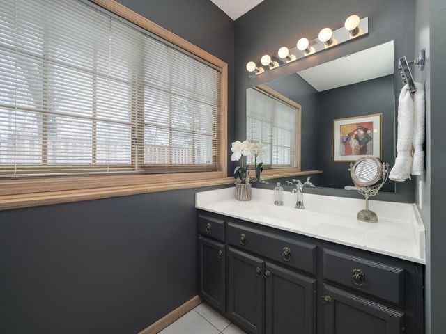 1020 Fernbrook Lane N, Plymouth, MN 55447