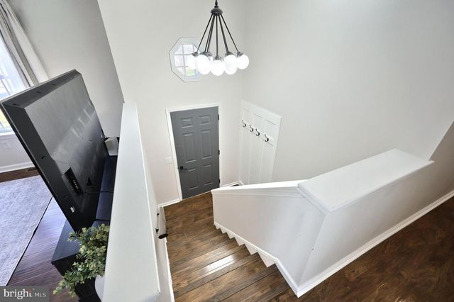 90 IVY DR, Manchester, PA 17345