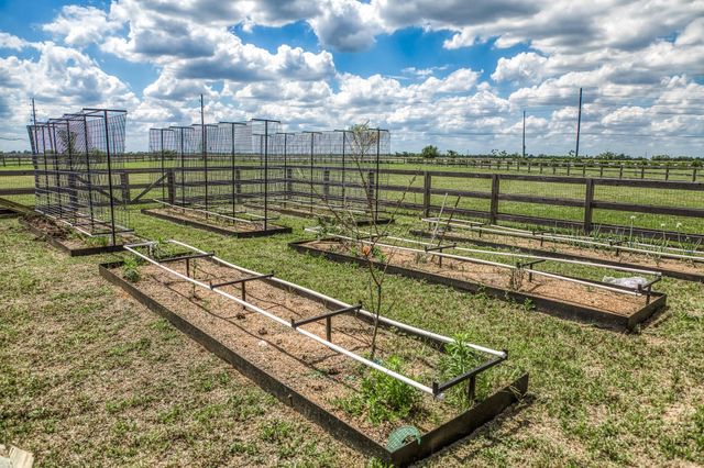 4009 Ranch Home Drive, Waller, TX 77484