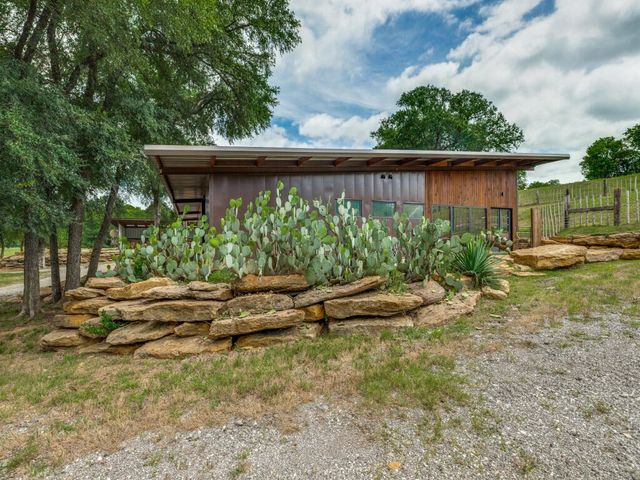 1746 S FM 372, Gainesville, TX 76240