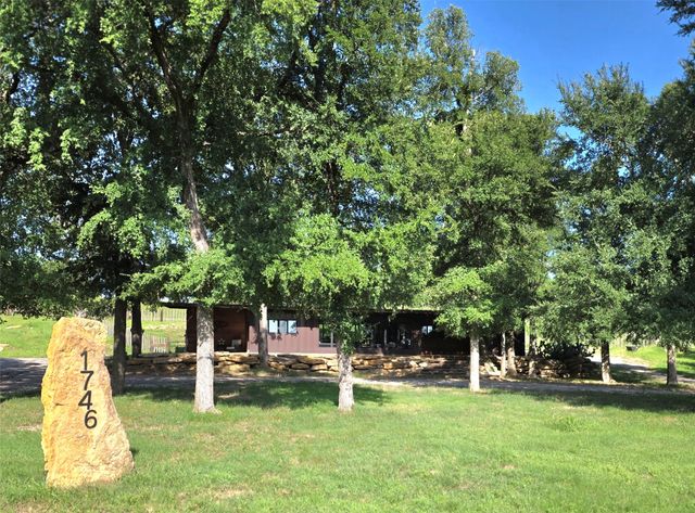 1746 S FM 372, Gainesville, TX 76240
