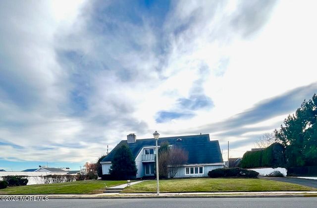 16 Corlies Avenue, Allenhurst, NJ 07711